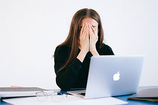 Digital Eye Strain and Dry Eye Syndrome Thumbnail.jpg
